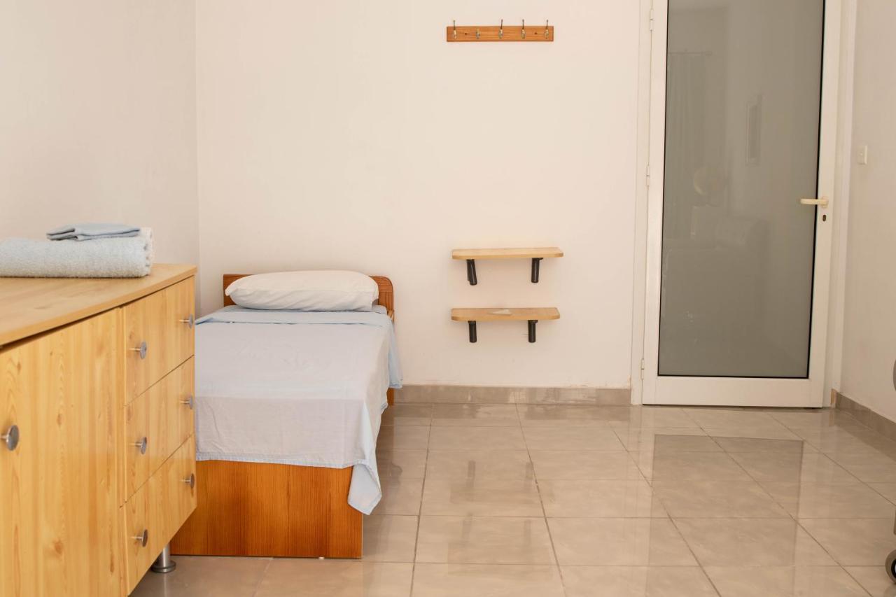 מרססקלה Spacious 3-Bedroom Apartment 30 Seconds From Sea מראה חיצוני תמונה